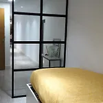 Moderno Con Garaje Privado En El Centro De Apartment