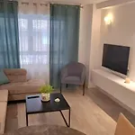 Moderno Con Garaje Privado En El Centro De Apartment *