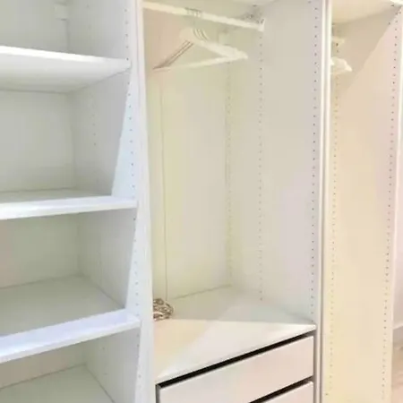 Moderno Con Garaje Privado En El Centro De