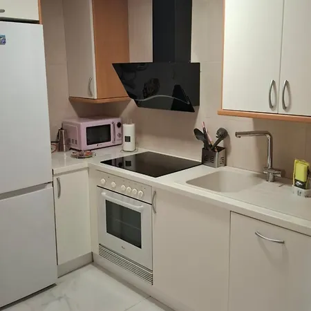 アパート Moderno Con Garaje Privado En El Centro De ヴィーゴ