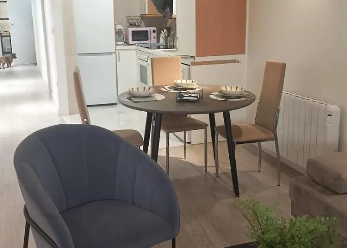 Moderno Con Garaje Privado En El Centro De * Vigo