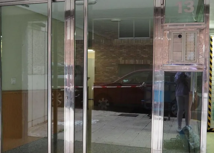 Moderno Con Garaje Privado En El Centro De