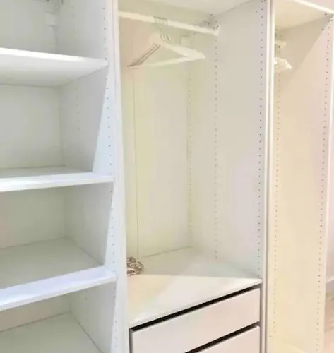 Moderno Con Garaje Privado En El Centro De